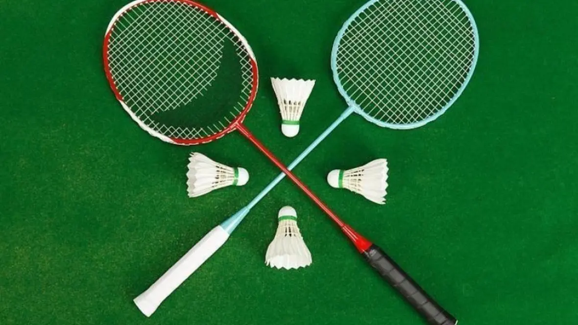 羽毛球巅峰对决！2023海露赛：安德烈亚斯杰斯帕VS陈柏阳刘毅精彩回顾